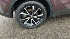 Toyota C-HR 2.0 PHEV Design 5dr CVT Hatchback